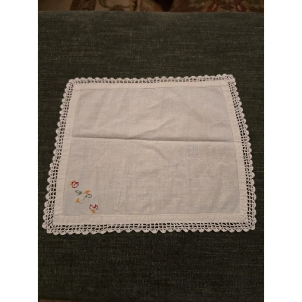 Vintage White Linen Small Tabletop Mat Lace Trim Hand Embroidered Floral 13x11
